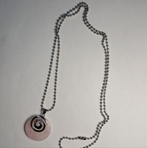 Circular & Rose Quartzite Gemstone Necklace (Silvertone)